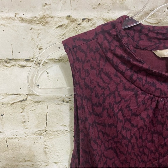 Banana Republic Purple Black Mock Neck Printed Sleeveless Rayon Top - Picture 2 of 4